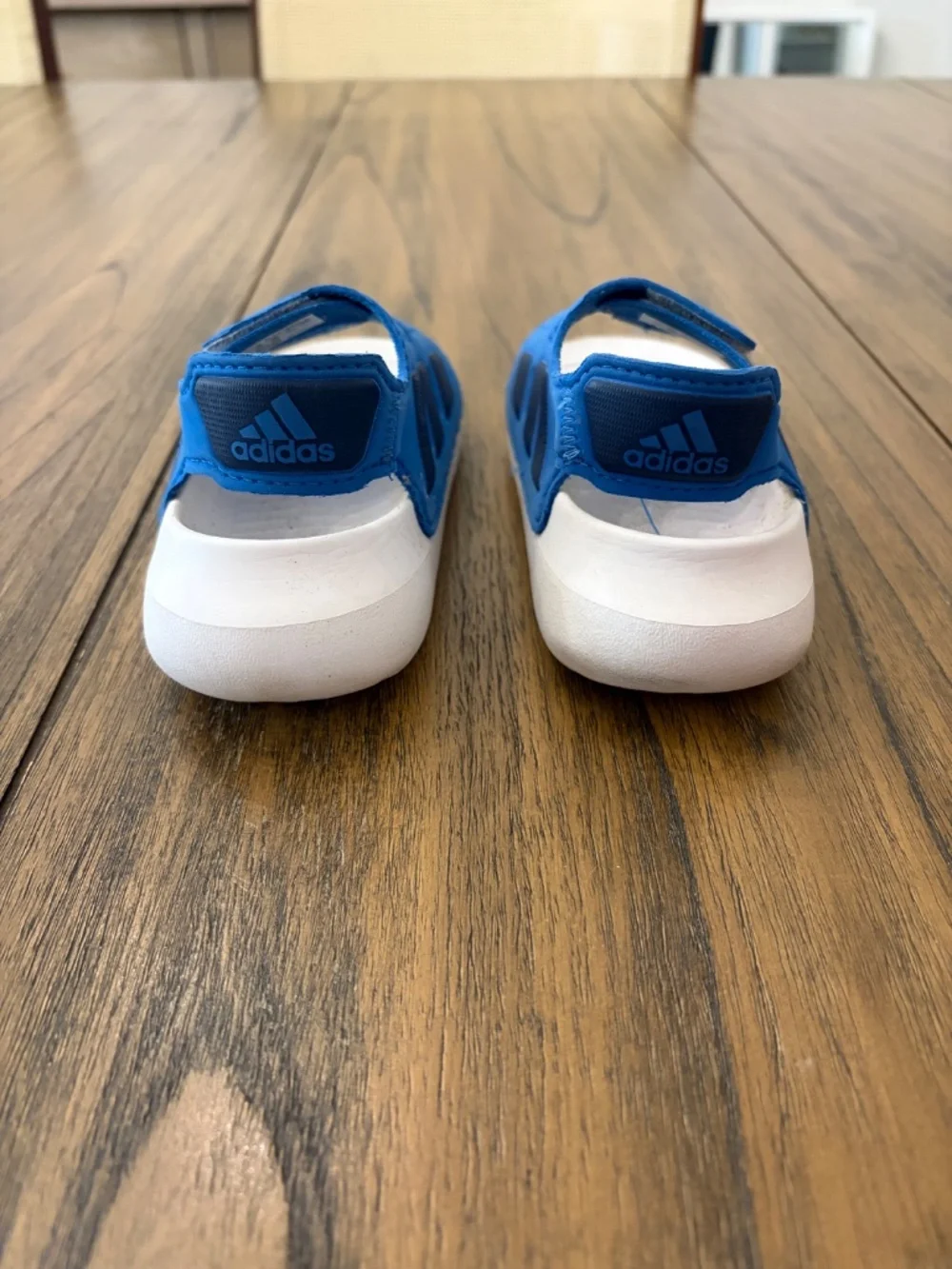 Adidas kids sandals size 8K